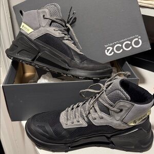 Ecco Biom 2.1 X GTX Mountain Women's Hiking Boots, Black/Steel Size 7 or 38 Euro